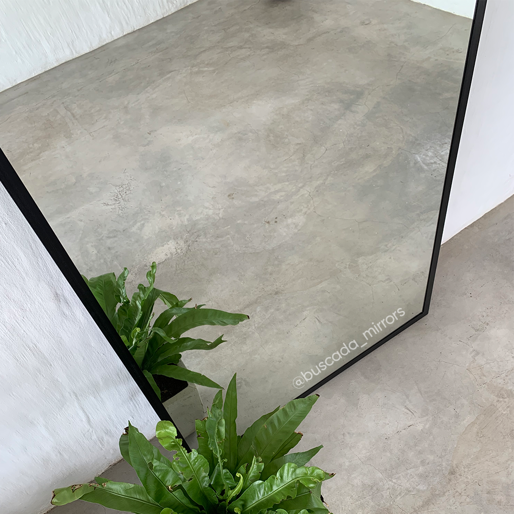 The Self-esteem Mirror