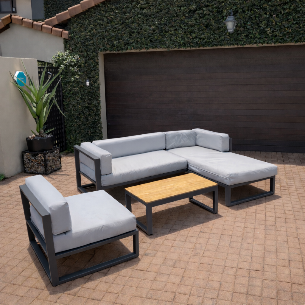 The Black Amalfi Set