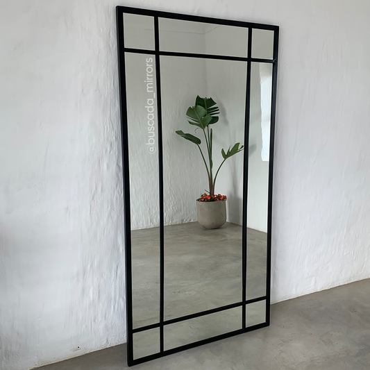 The Essence Mirror